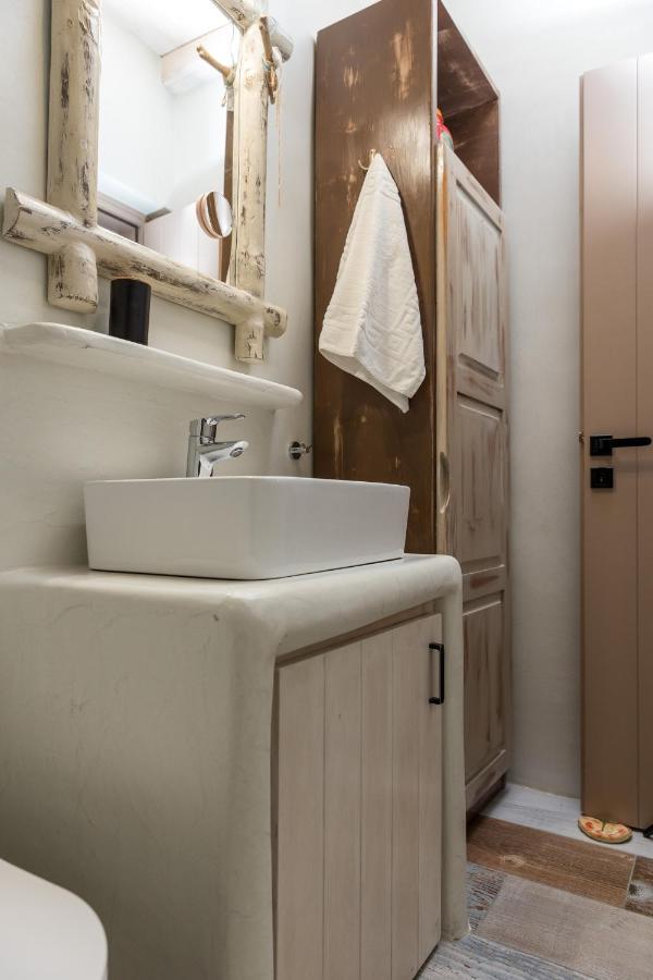 Elizabeth'S Small Apartment Naxos City Exterior foto